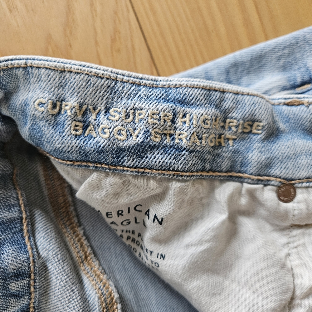 American Egle Strigid Curvy Super High-Waisted Baggy Straight Jean - Picture 4 of 6